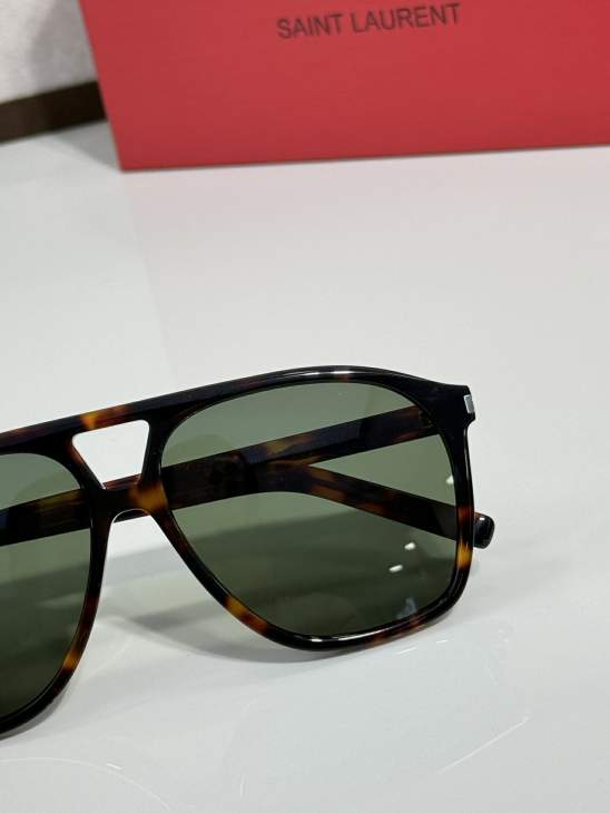 Picture of Saint Laurent Sunglasses _SKUfw77317665fw